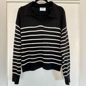 Old Navy black and white striped collared pullover sweater - sz S